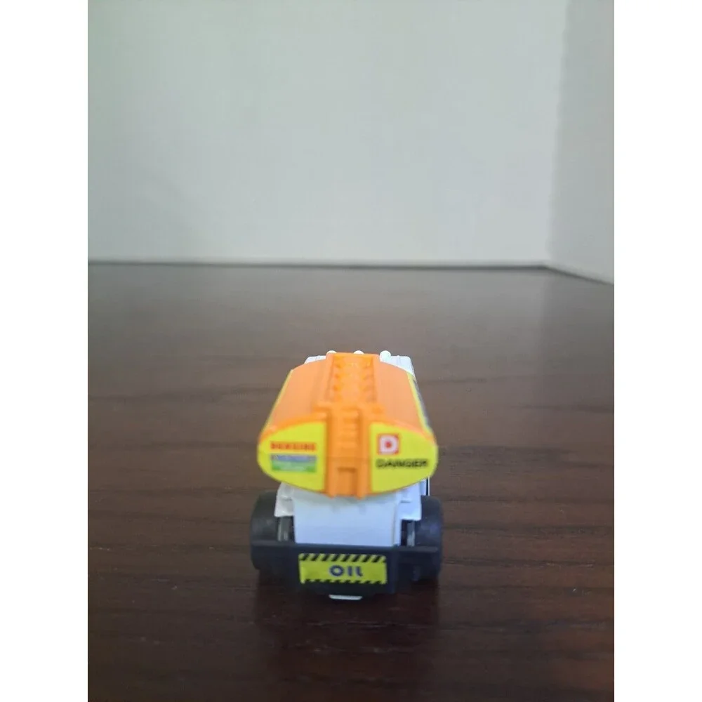Vintage San Ren Hang Benzine Oil Tanker Pull Back Racer Plastic